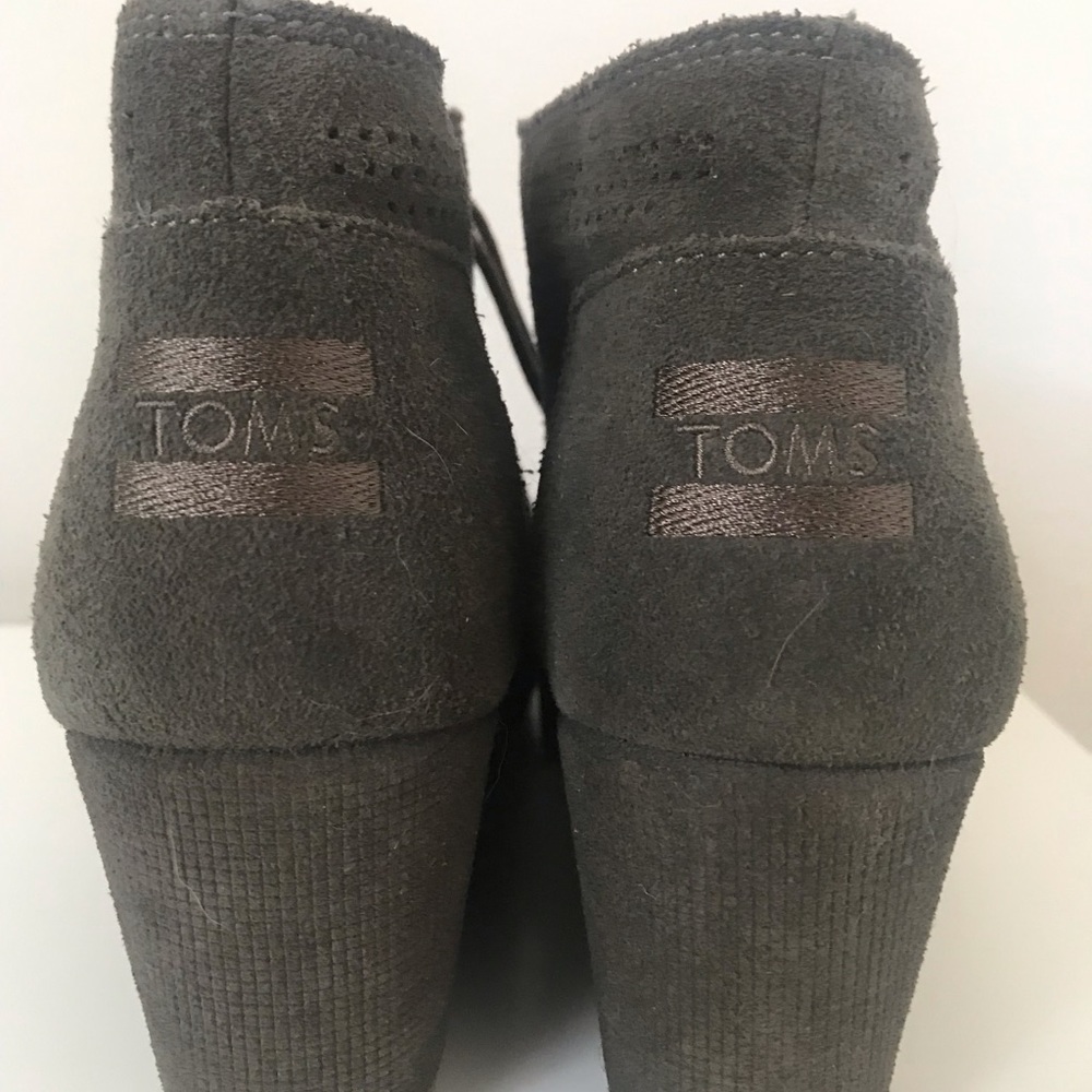 TOMS Olive Drab Lace Up Wedge Booties